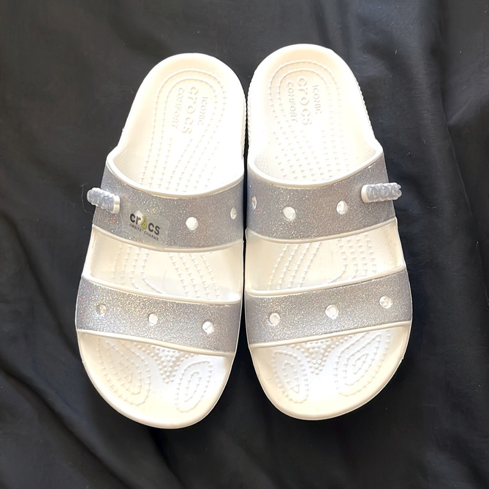 Croc silver glitter sandals